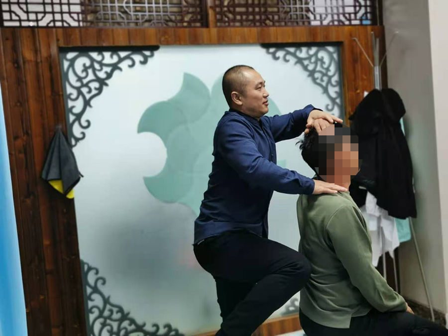 正骨療法對脊柱有什么作用？