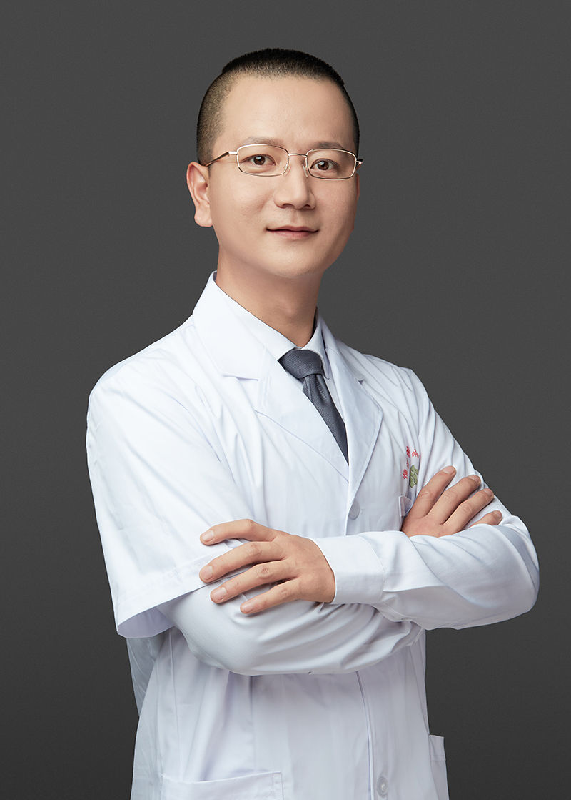 王曉峰-恒道整體整脊正骨手法傳承人